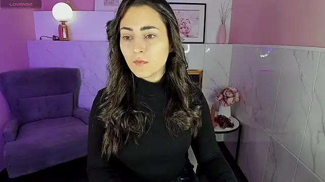 KylieMellow online show from January 2025 05:37:02 AM