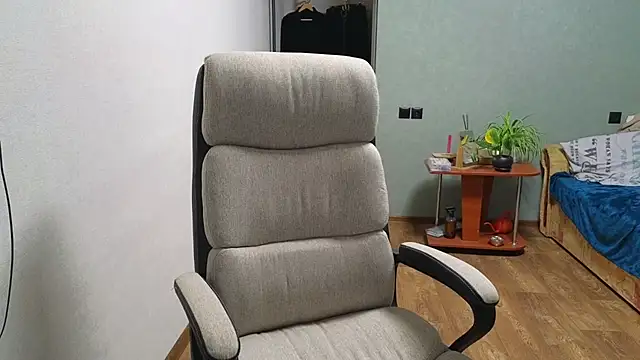 Snapshot of Remy_Miles chatting on November 2025 03:33:02 PM Remy Miles online show from November 2025 03:33:02 PM