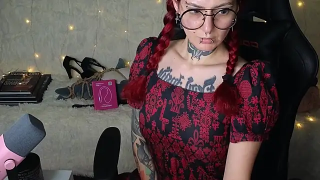 Ginger Stay online show from September 2025 11:08:01 PM