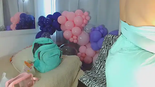 Selenna01 online show from March 2025 03:56:01 PM