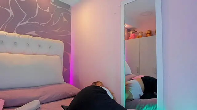 Snapshot of KeilaLovJack chatting on January 2025 01:25:02 PM KeilaLovJack online show from January 2025 01:25:02 PM