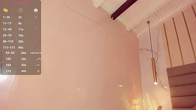 Snapshot of Mariana_sweetest chatting on February 2025 11:04:02 PM Mariana sweetest online show from February 2025 11:04:02 PM