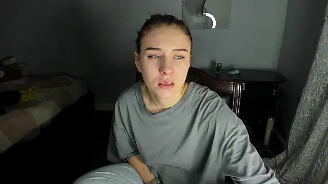 KindKristy online show from December 2024 09:33:01 AM