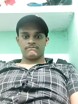 Snapshot of rajaRoyd chatting on November 2025 06:17:01 PM rajaRoyd online show from November 2025 06:17:01 PM