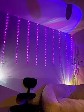 thebrattygoddess online show from October 2025 10:27:02 AM