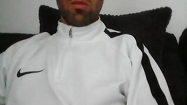 Snapshot of juju156111 chatting on September 2025 09:42:02 AM juju156111 online show from September 2025 09:42:02 AM