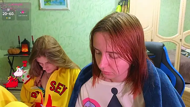 DanaMartina online show from October 2025 05:23:02 PM