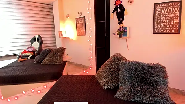 GABY DAVIS online show from October 2025 04:20:02 AM