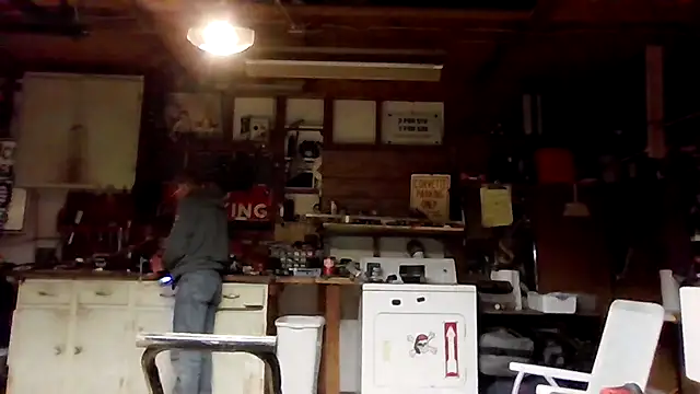 Snapshot of justinewe69 chatting on October 2025 03:28:02 AM justinewe69 online show from October 2025 03:28:02 AM