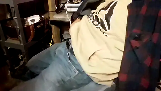 Snapshot of justinewe69 chatting on November 2025 11:53:02 AM justinewe69 online show from November 2025 11:53:02 AM