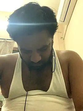 Snapshot of Rocky_1907 chatting on October 2025 08:51:02 PM Rocky 1907 online show from October 2025 08:51:02 PM