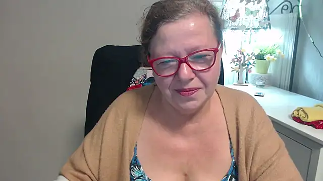 Adelewildx online show from September 2025 03:41:02 AM