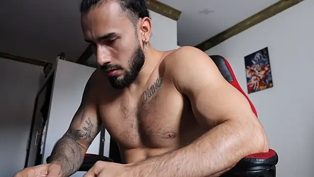 Baky sexy online show from December 2024 02:46:02 PM