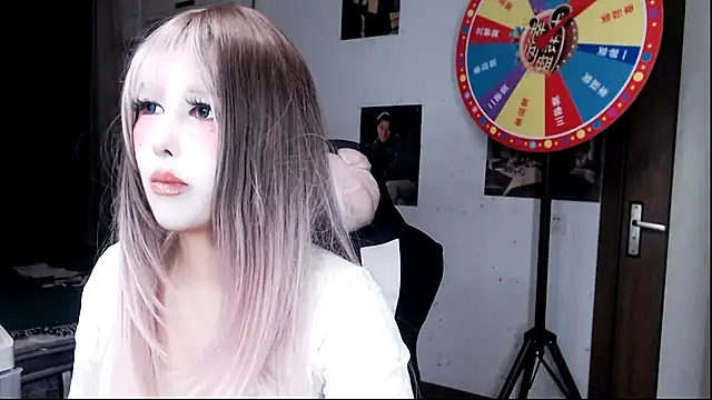 candy cola online show from February 2025 01:25:01 AM