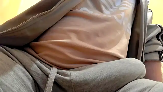 Snapshot of gae89tano chatting on November 2025 09:03:01 PM gae89tano online show from November 2025 09:03:01 PM