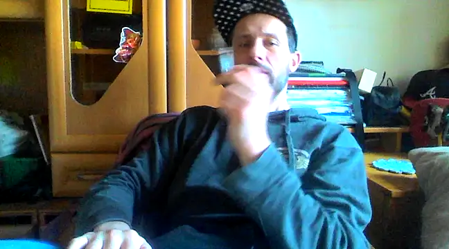 Snapshot of FireFox_Feel chatting on March 2025 06:35:02 AM FireFox Feel online show from March 2025 06:35:02 AM