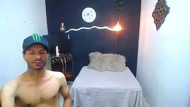 Snapshot of SexyKataShow chatting on October 2025 09:21:02 AM SexyKataShow online show from October 2025 09:21:02 AM