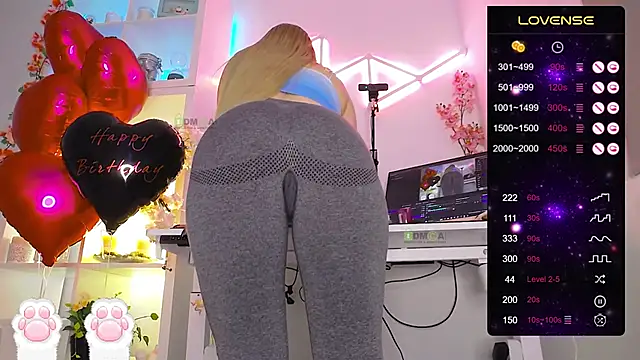 Elena-Marilyn online show from March 2025 07:46:01 PM