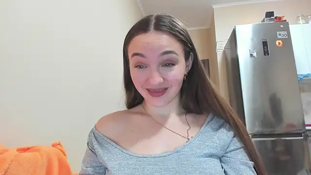 Snapshot of Naughty_Molly chatting on January 2025 03:08:01 PM Naughty Molly online show from January 2025 03:08:01 PM