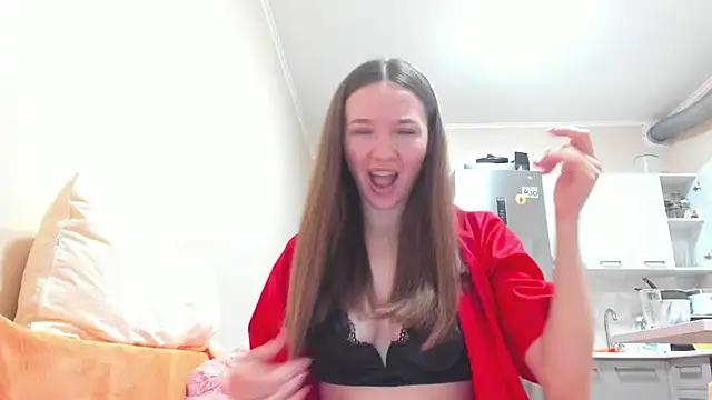 Snapshot of Naughty_Molly chatting on October 2025 03:03:02 PM Naughty Molly online show from October 2025 03:03:02 PM