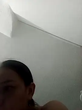 Snapshot of mayhott2 chatting on December 2024 03:18:02 AM mayhott2 online show from December 2024 03:18:02 AM