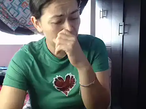 Snapshot of mayhott2 chatting on February 2025 04:54:01 PM mayhott2 online show from February 2025 04:54:01 PM