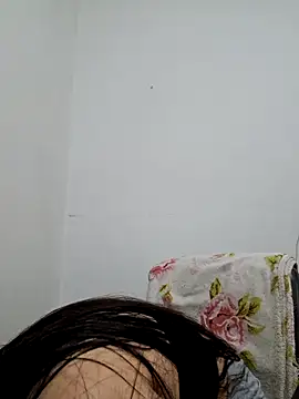 Snapshot of mayhott2 chatting on September 2025 08:47:02 PM mayhott2 online show from September 2025 08:47:02 PM