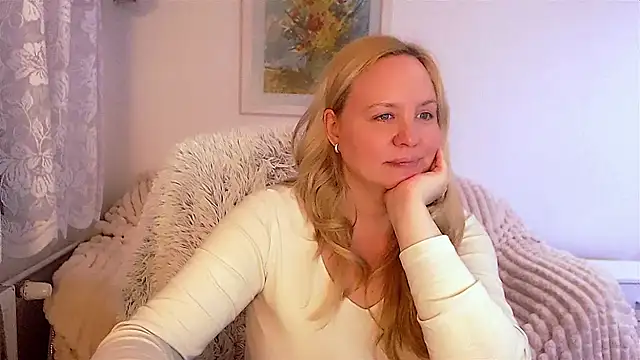 Snapshot of Sarah4you chatting on January 2025 09:30:01 PM Sarah4you online show from January 2025 09:30:01 PM