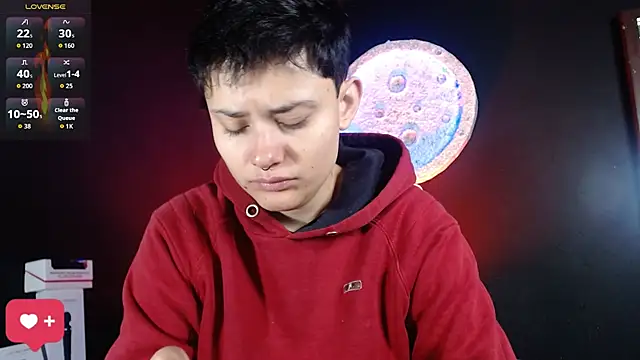 girl intense444 online show from October 2025 12:36:01 PM