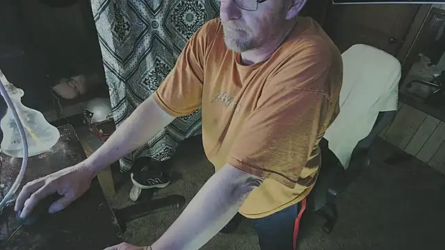 Snapshot of sex4fun_21 chatting on October 2025 03:40:01 AM sex4fun 21 online show from October 2025 03:40:01 AM