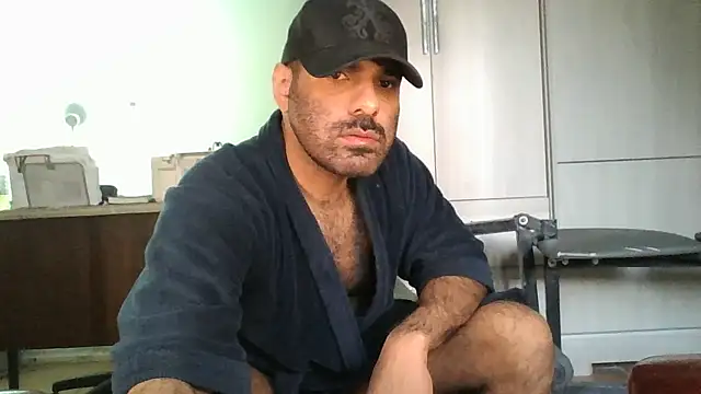 Snapshot of MILITARS chatting on September 2025 08:30:01 PM MILITARS online show from September 2025 08:30:01 PM