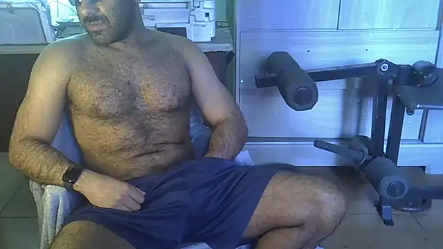 Snapshot of MILITARS chatting on September 2025 07:39:01 PM MILITARS online show from September 2025 07:39:01 PM