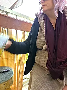 Snapshot of germanwoman01 chatting on October 2025 09:54:02 AM germanwoman01 online show from October 2025 09:54:02 AM