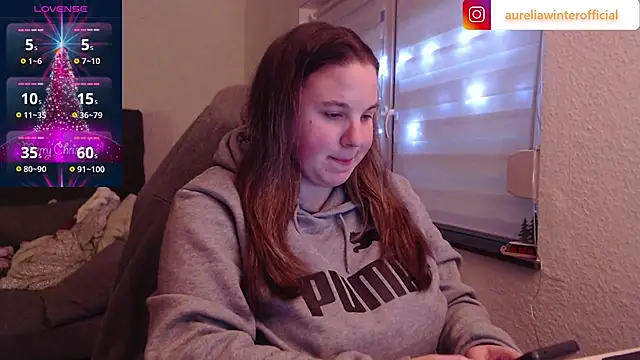 AureliaWinter online show from December 2024 04:06:01 PM