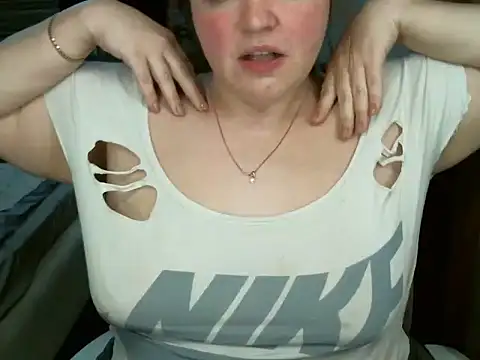 cute  cherry online show from March 2025 10:02:02 PM