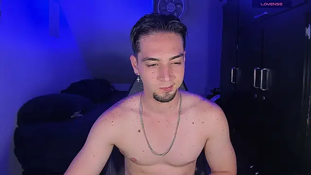 Alex smith00 online show from October 2025 10:43:02 PM