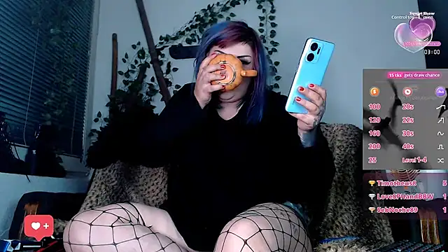 Snapshot of Psychobitch7 chatting on October 2025 08:20:01 PM Psychobitch7 online show from October 2025 08:20:01 PM