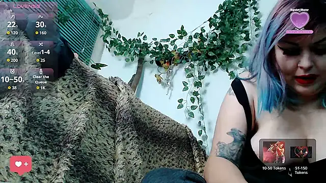 Snapshot of Psychobitch7 chatting on November 2025 08:40:02 PM Psychobitch7 online show from November 2025 08:40:02 PM