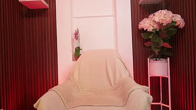 MaddyWattson online show from October 2025 11:40:01 AM