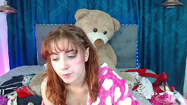 sarah lovesu online show from March 2025 11:43:01 PM