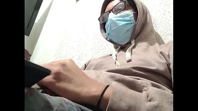 Snapshot of HardestPepe chatting on December 2024 04:14:01 AM HardestPepe online show from December 2024 04:14:01 AM