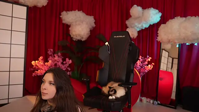 Snapshot of KittyCaitlin chatting on February 2025 10:42:02 PM KittyCaitlin online show from February 2025 10:42:02 PM