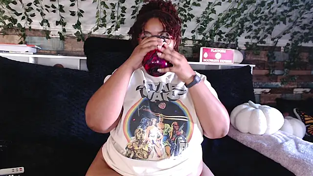 Snapshot of -khayaparker chatting on December 2024 09:06:01 PM -khayaparker online show from December 2024 09:06:01 PM