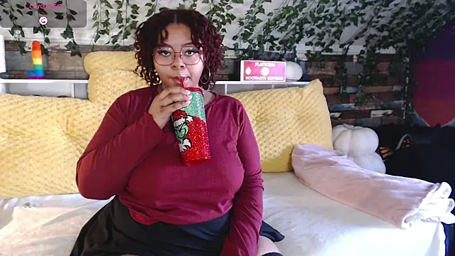 Snapshot of -khayaparker chatting on January 2025 01:49:01 PM -khayaparker online show from January 2025 01:49:01 PM