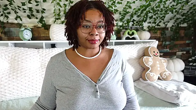 Snapshot of -khayaparker chatting on March 2025 02:21:02 PM -khayaparker online show from March 2025 02:21:02 PM