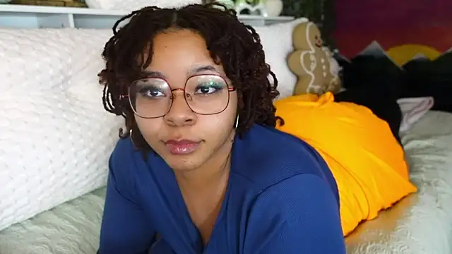 Snapshot of -khayaparker chatting on March 2025 10:30:02 PM -khayaparker online show from March 2025 10:30:02 PM