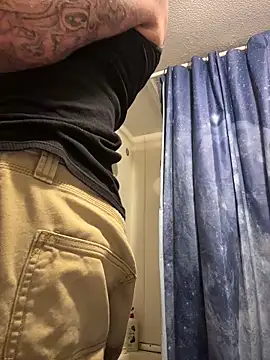 Snapshot of SexxxSlave4u chatting on November 2025 11:31:02 AM SexxxSlave4u online show from November 2025 11:31:02 AM