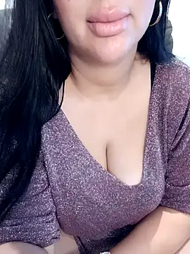 Snapshot of Queen_sousou chatting on September 2025 09:04:01 PM Queen sousou online show from September 2025 09:04:01 PM