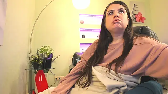 BattyMoll online show from December 2024 06:21:01 PM