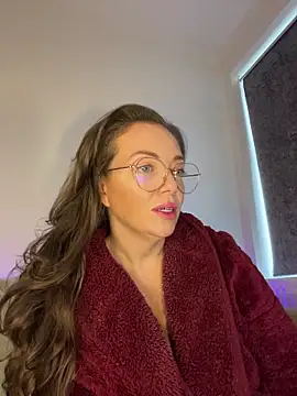 Snapshot of FemDom_RubyKnightXXO chatting on October 2025 12:14:01 PM FemDom RubyKnightXXO online show from October 2025 12:14:01 PM